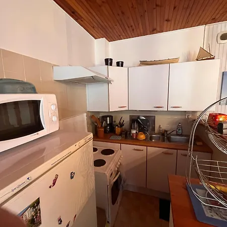Maison 1 Avec Garage A 150m De La Et Proche Commerces - Fr-1-197-399 펜션